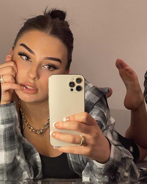 @megannoastlerr nude megannoastlerr nude
