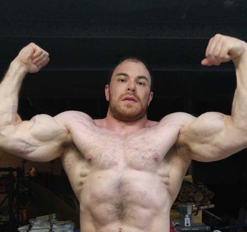 @musclegodbrendan nude musclegodbrendan nude
