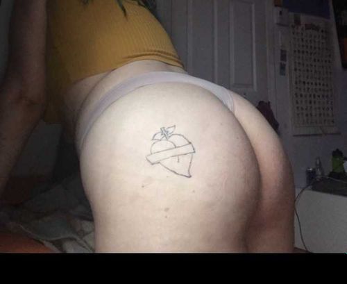 @satansthiccthighs nude satansthiccthighs nude