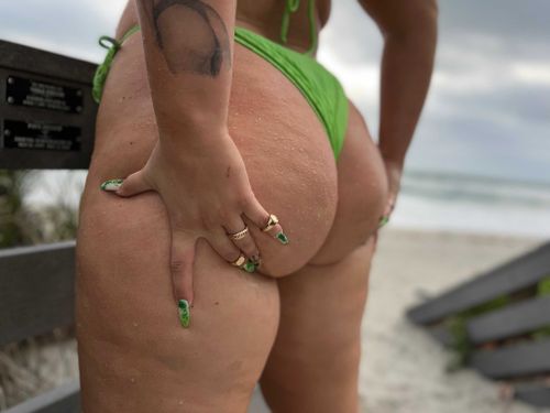 savannah15 nude