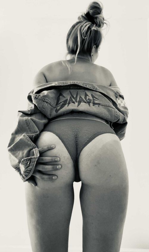 @sweetsugarhoneyb nude sweetsugarhoneyb nude