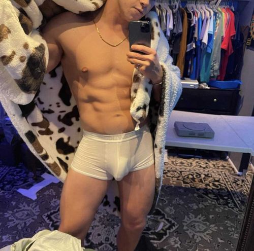 @tannervalentino nude tannervalentino nude