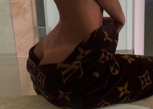 @xxclusiveleyla nude xxclusiveleyla nude