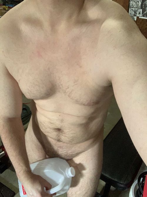 @curiousbro999