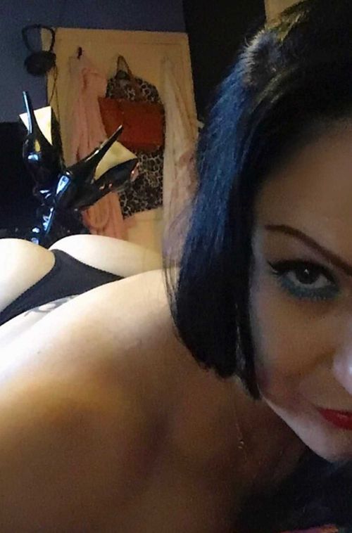 @curvygal84 nude curvygal84 nude