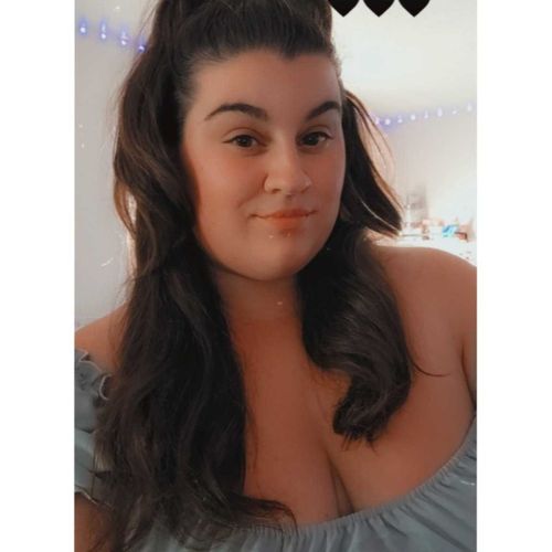 @curvymama2021