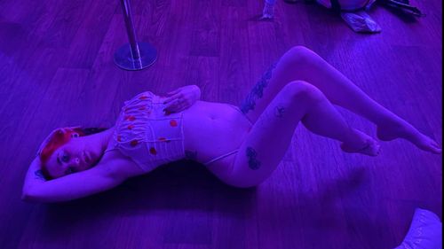 @squishmymallows nude squishmymallows nude