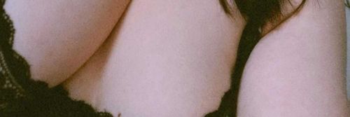 @trisexbae nude trisexbae nude