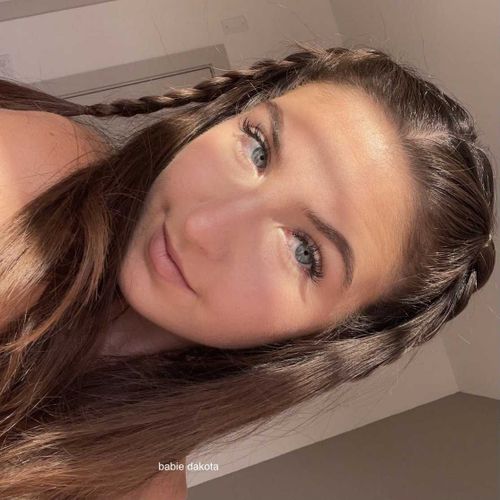 @dakotaluxx