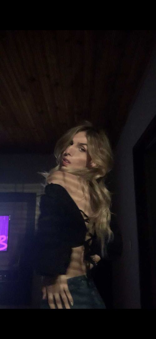 @danihottgirl nude danihottgirl nude