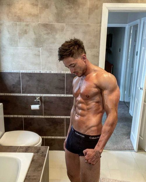@deanobaily nude deanobaily nude