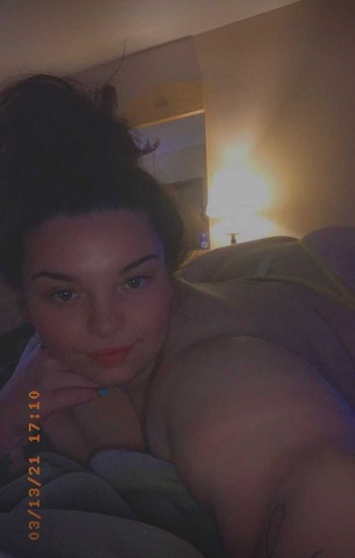 @debbieecakess nude debbieecakess nude