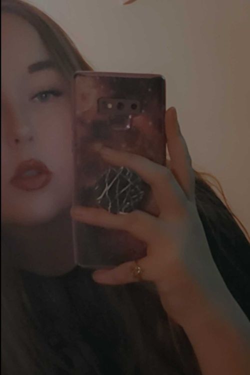 @decemberkat