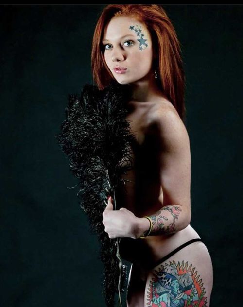 @deefacedstar