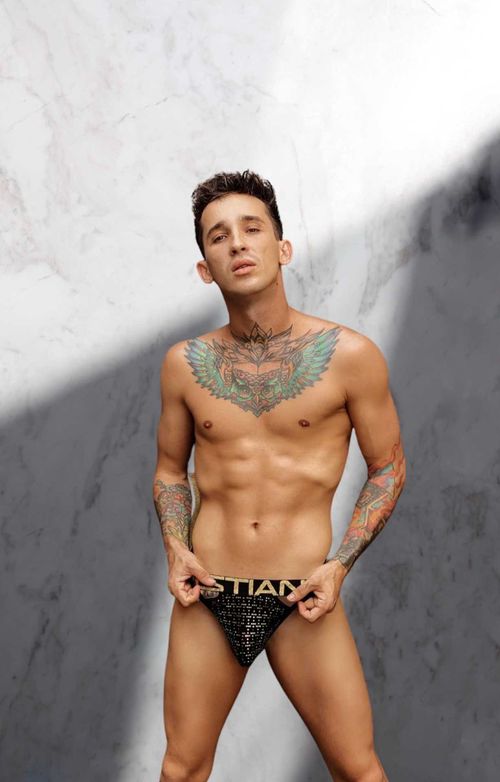 @dennisnickolero