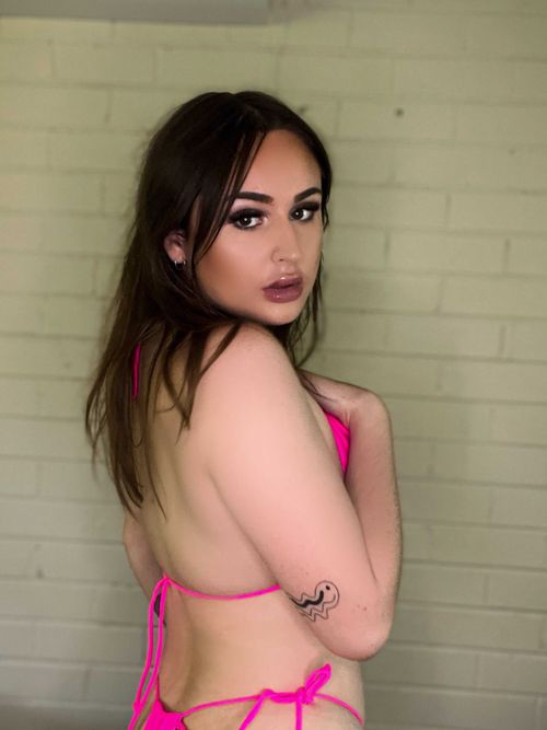 @desireecooke