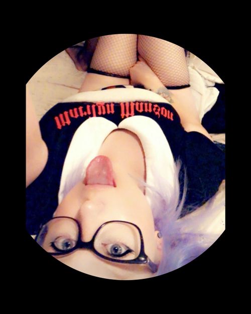 @doomednympho