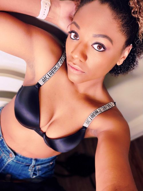 @dynamic.chic nude dynamic.chic nude