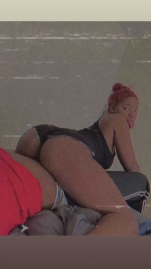 @yum.honey nude yum.honey nude