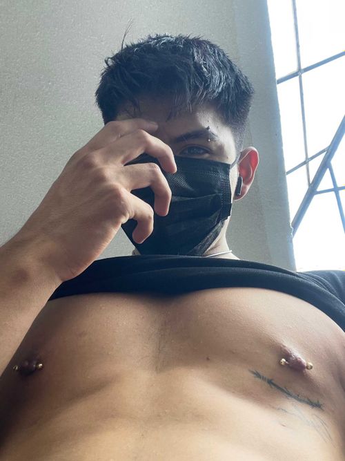 @henry.kuyper nude henry.kuyper nude