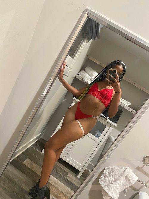 @ebonystrippervip