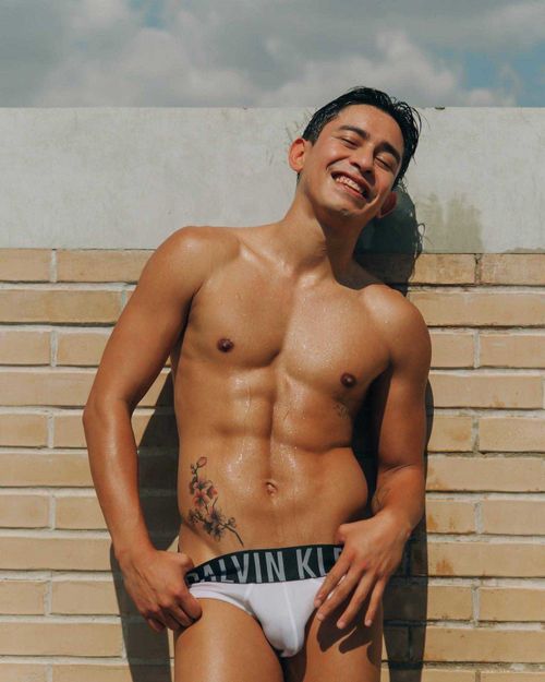 @guerra_guerra