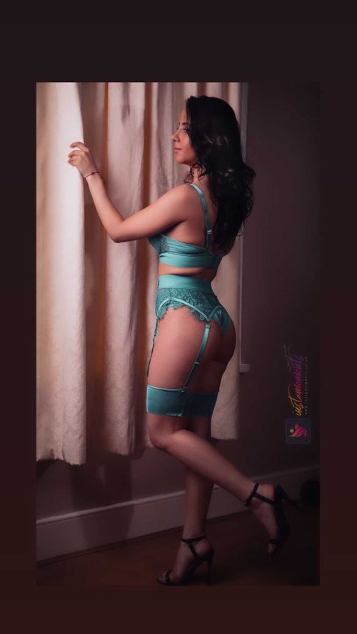 @elena_xonia