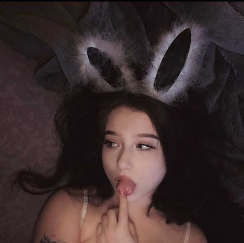 @elfyb00