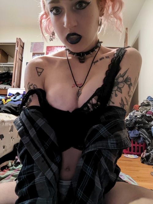 @ella.bear nude ella.bear nude