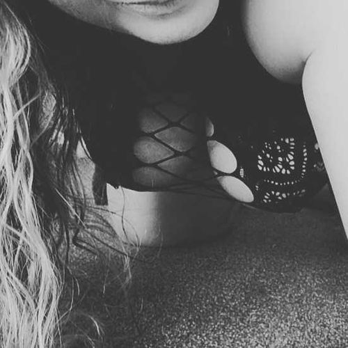 @elliepussyfluff nude elliepussyfluff nude