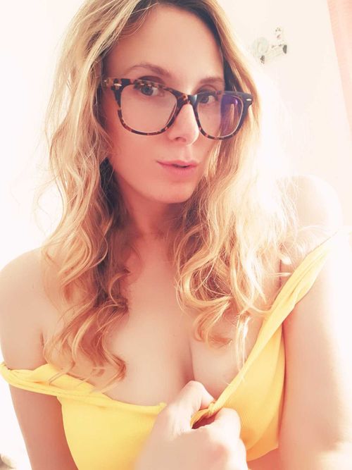 @ellyedelweiss