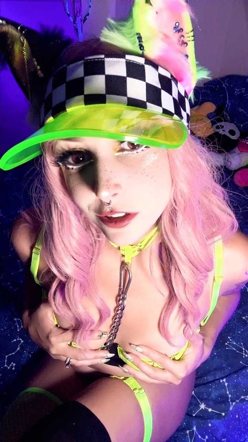 @emeryfennecfree