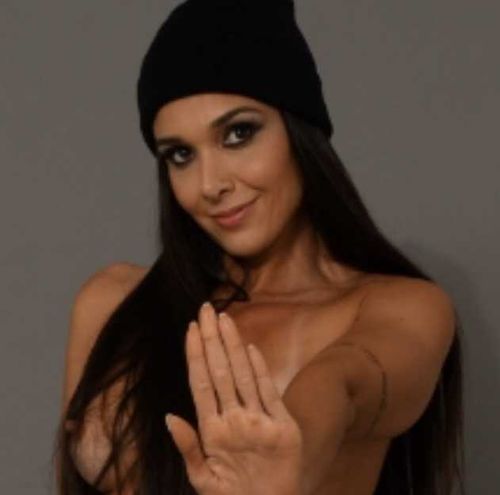 @emmanuelleguimaraes