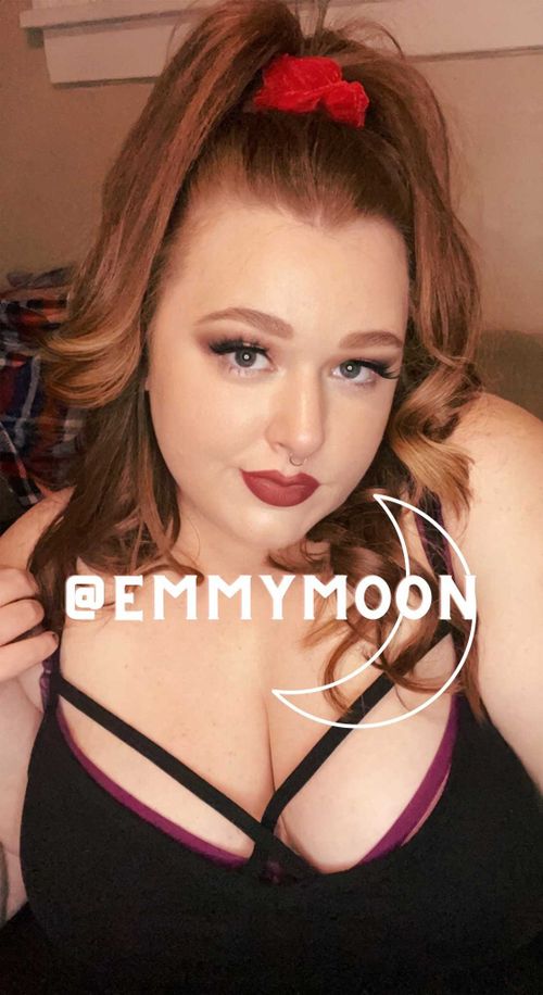 @emmymoon nude emmymoon nude