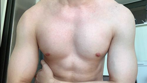 empty_min nude