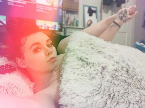 @locaburrr nude locaburrr nude