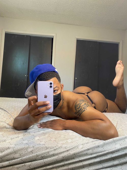@famousleeko nude famousleeko nude
