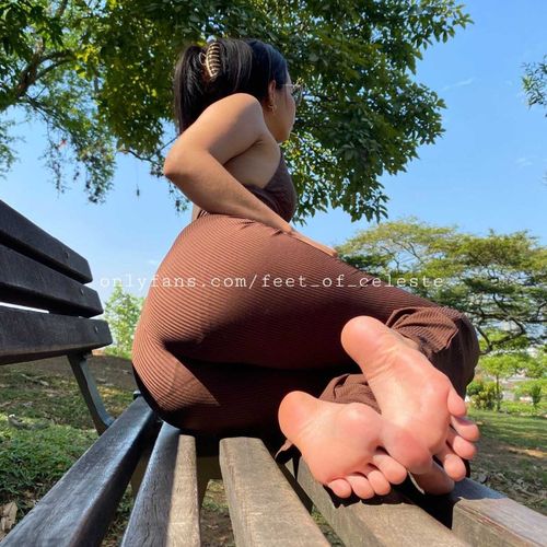 @feet_of_celeste