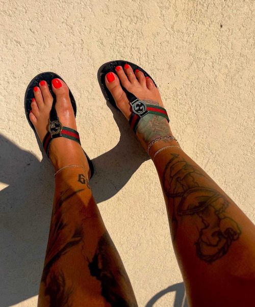 @feetfanzonlyy nude feetfanzonlyy nude