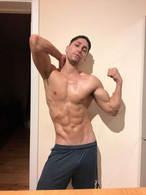 @feldriano