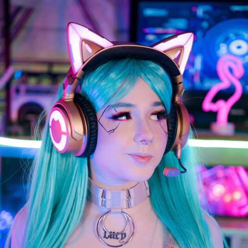 @foxyuzumaki