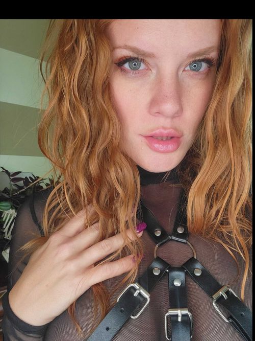 @fromredwithlove