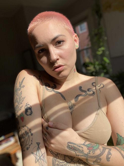 @fruitybigbooty