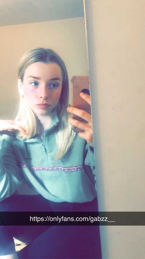 @gabzz__