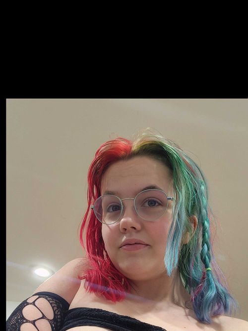 @goddess_alex_