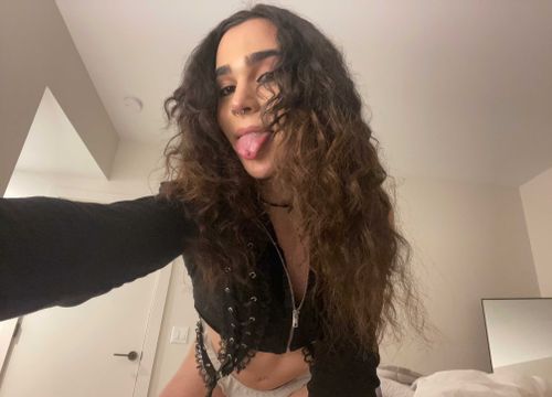 @goddesszaria