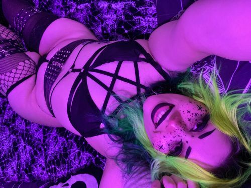 @gothiccbae nude gothiccbae nude