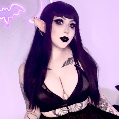 @gothpixi