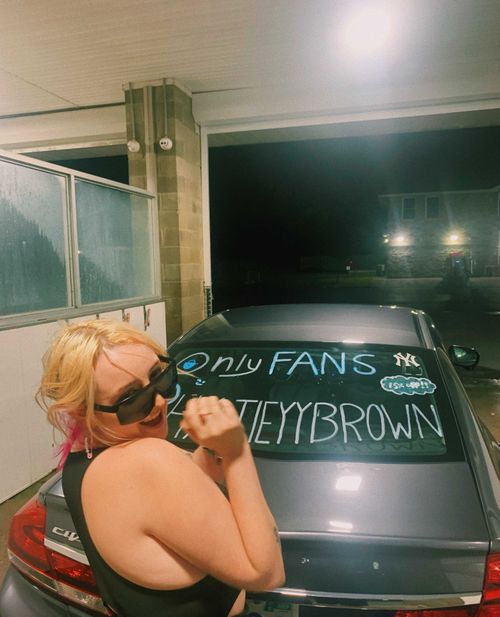 @haileyybrown nude haileyybrown nude