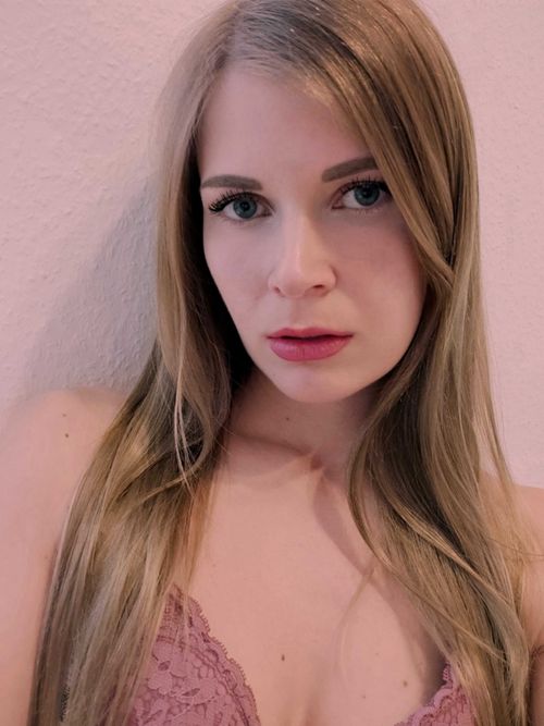 @hannahoney00